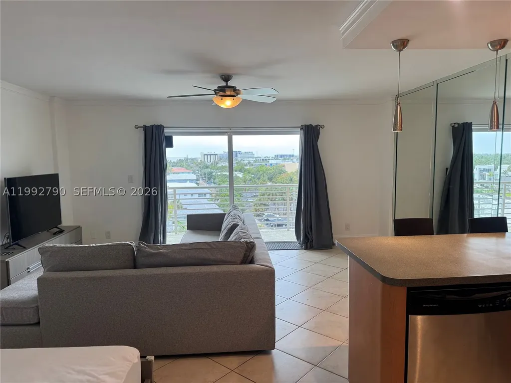 2900 NE 30th Street Fort Lauderdale FL 33306