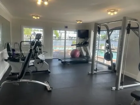 2900 NE 30th Street Fort Lauderdale FL 33306