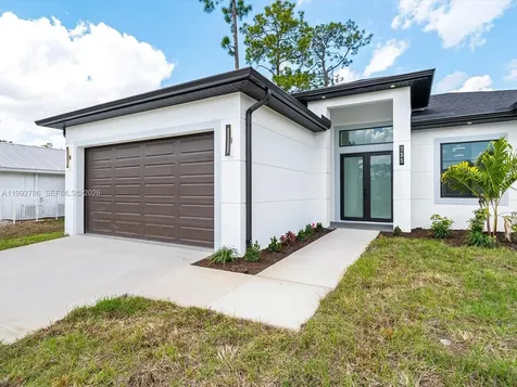 735 Chavers Street Lehigh Acres FL 33974