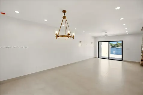 7238 Jacaranda Lane Miami Lakes FL 33014