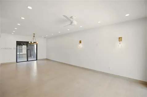 7238 Jacaranda Lane Miami Lakes FL 33014