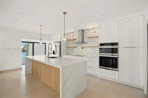7238 Jacaranda Lane Miami Lakes FL 33014