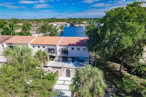 7238 Jacaranda Lane Miami Lakes FL 33014