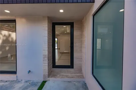 7238 Jacaranda Lane Miami Lakes FL 33014