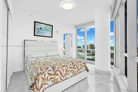 17121 Collins Avenue Sunny Isles Beach FL 33160