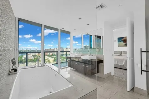 17121 Collins Avenue Sunny Isles Beach FL 33160