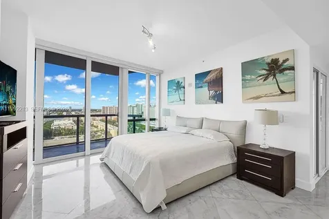 17121 Collins Avenue Sunny Isles Beach FL 33160