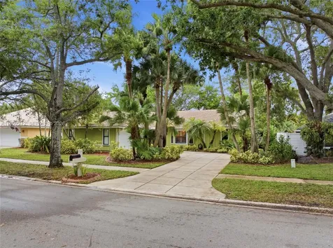 18546 Lake Bend Drive Jupiter FL 33458
