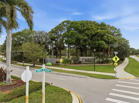 18546 Lake Bend Drive Jupiter FL 33458