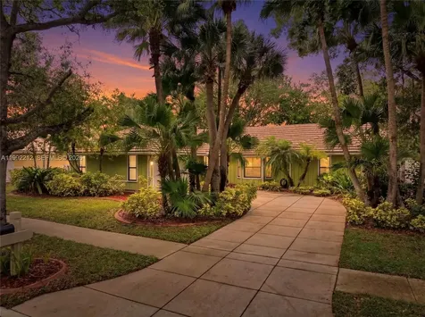 18546 Lake Bend Drive Jupiter FL 33458