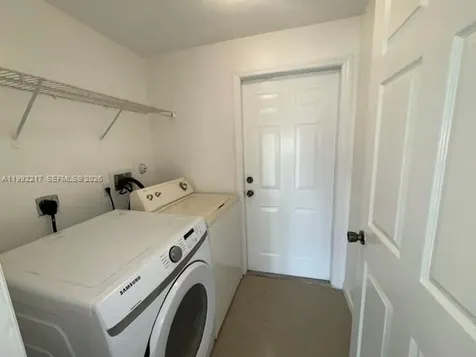 1720 NE 35 Avenue Homestead FL 33033