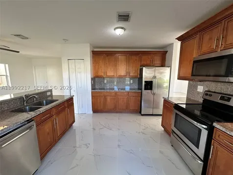 1720 NE 35 Avenue Homestead FL 33033