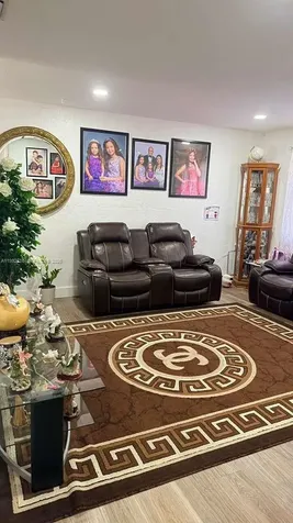 673 W 30th Street Hialeah FL 33012
