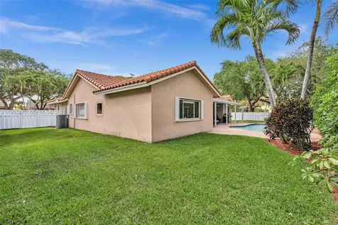 3423 Amsterdam Avenue Cooper City FL 33026
