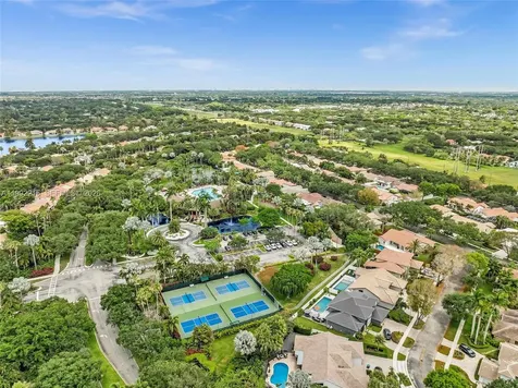 3423 Amsterdam Avenue Cooper City FL 33026