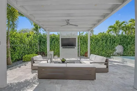 17504 SW 12th Street Pembroke Pines FL 33029