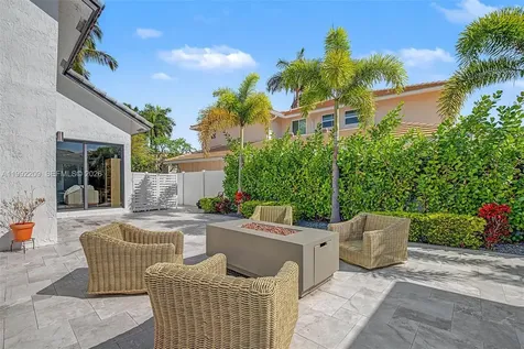 17504 SW 12th Street Pembroke Pines FL 33029