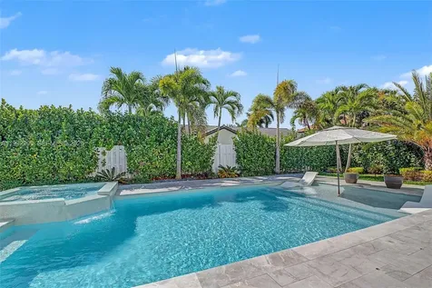 17504 SW 12th Street Pembroke Pines FL 33029