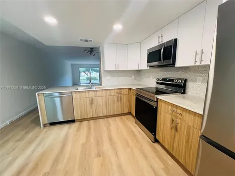 2402 Antigua Circle Coconut Creek FL 33066