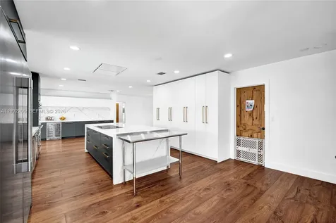 3350 N 40th Street Hollywood FL 33021