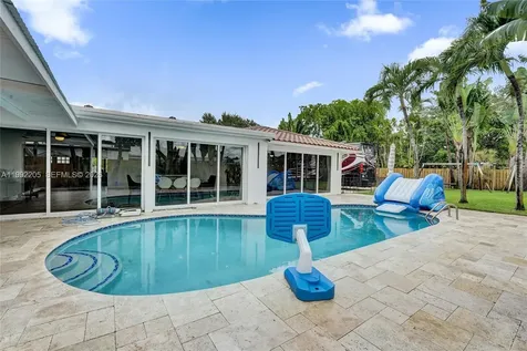 3350 N 40th Street Hollywood FL 33021
