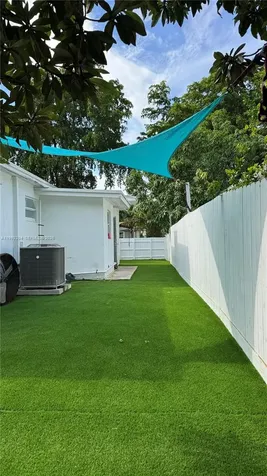 181 NE 121st Street North Miami FL 33161