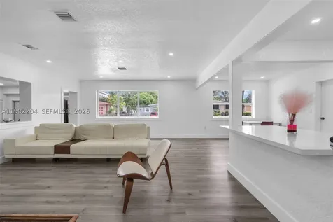 181 NE 121st Street North Miami FL 33161