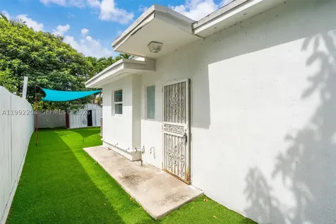 181 NE 121st Street North Miami FL 33161