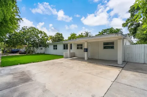 181 NE 121st Street North Miami FL 33161