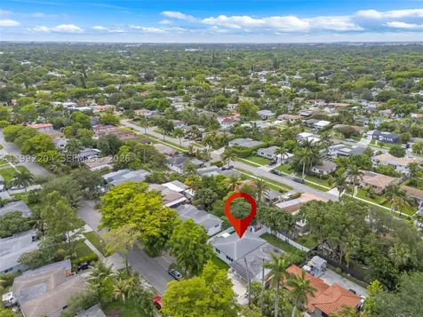 181 NE 121st Street North Miami FL 33161