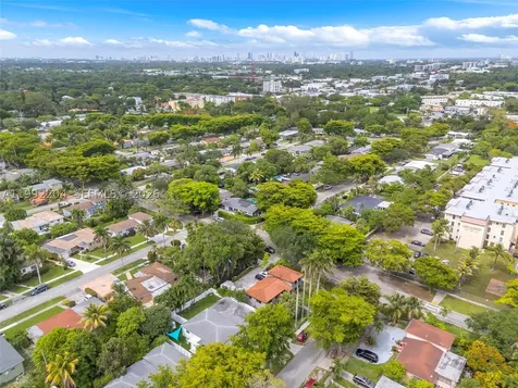 181 NE 121st Street North Miami FL 33161