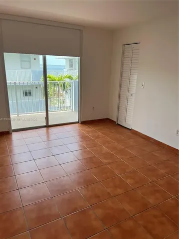 1801 S Treasure Drive North Bay Village FL 33141