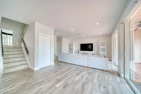 15261 SW 108th Terrace Miami FL 33196