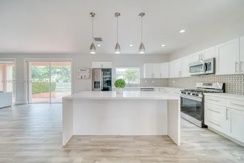 15261 SW 108th Terrace Miami FL 33196