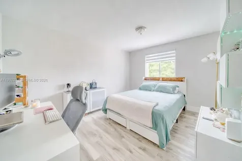 15261 SW 108th Terrace Miami FL 33196