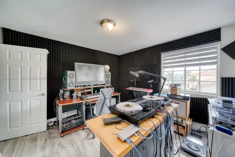 15261 SW 108th Terrace Miami FL 33196