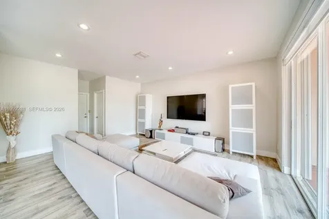 15261 SW 108th Terrace Miami FL 33196