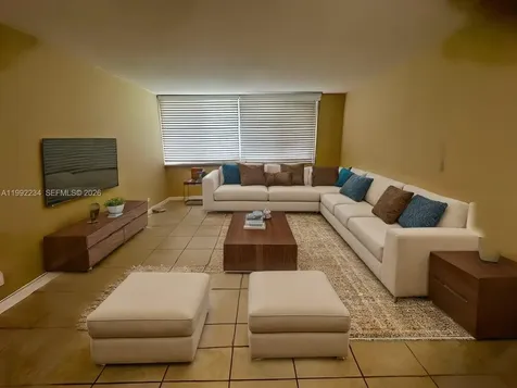 9001 SW 77 Avenue Miami FL 33156