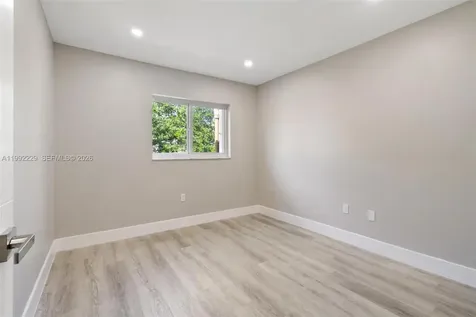 1350 NW 123rd Avenue Pembroke Pines FL 33026