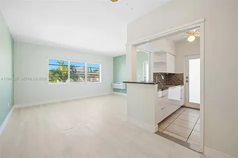 7315 Byron Avenue Miami Beach FL 33141