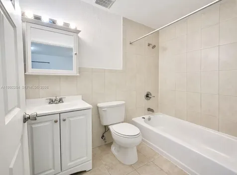 2471 NW 18th Terrace Miami FL 33125