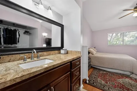 4 Via De Casas Sur Boynton Beach FL 33426