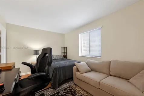 4 Via De Casas Sur Boynton Beach FL 33426