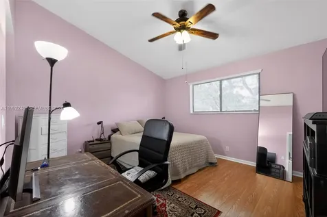 4 Via De Casas Sur Boynton Beach FL 33426