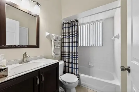 4 Via De Casas Sur Boynton Beach FL 33426
