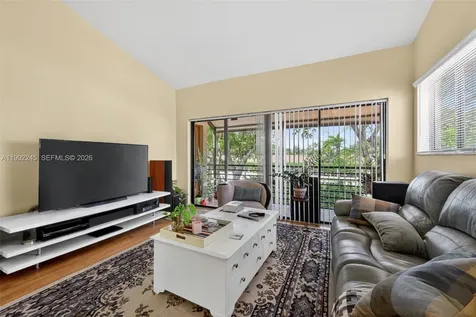 4 Via De Casas Sur Boynton Beach FL 33426