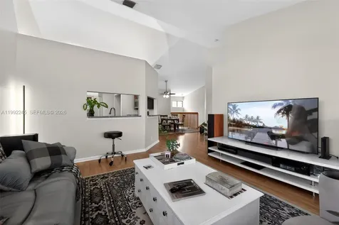 4 Via De Casas Sur Boynton Beach FL 33426