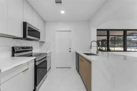 10170 SW 170th Terrace Miami FL 33157