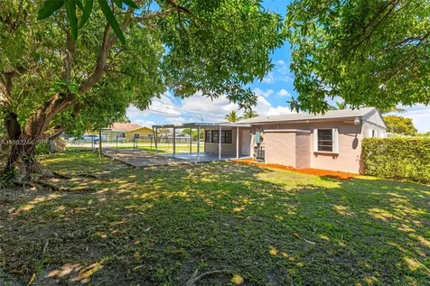 10170 SW 170th Terrace Miami FL 33157