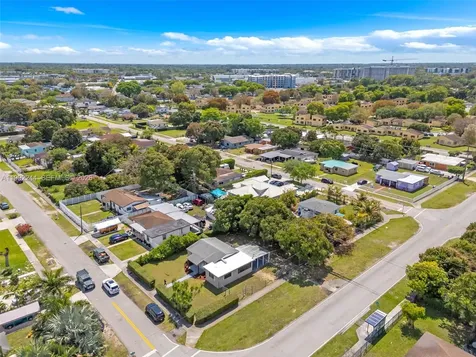 10170 SW 170th Terrace Miami FL 33157